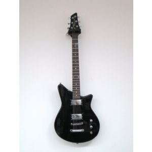MANNE - Falcon R-bk black Chitarra elettrica